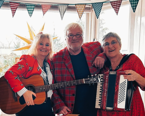 26 april 15 uur  trio 'Zo kan het ook!'